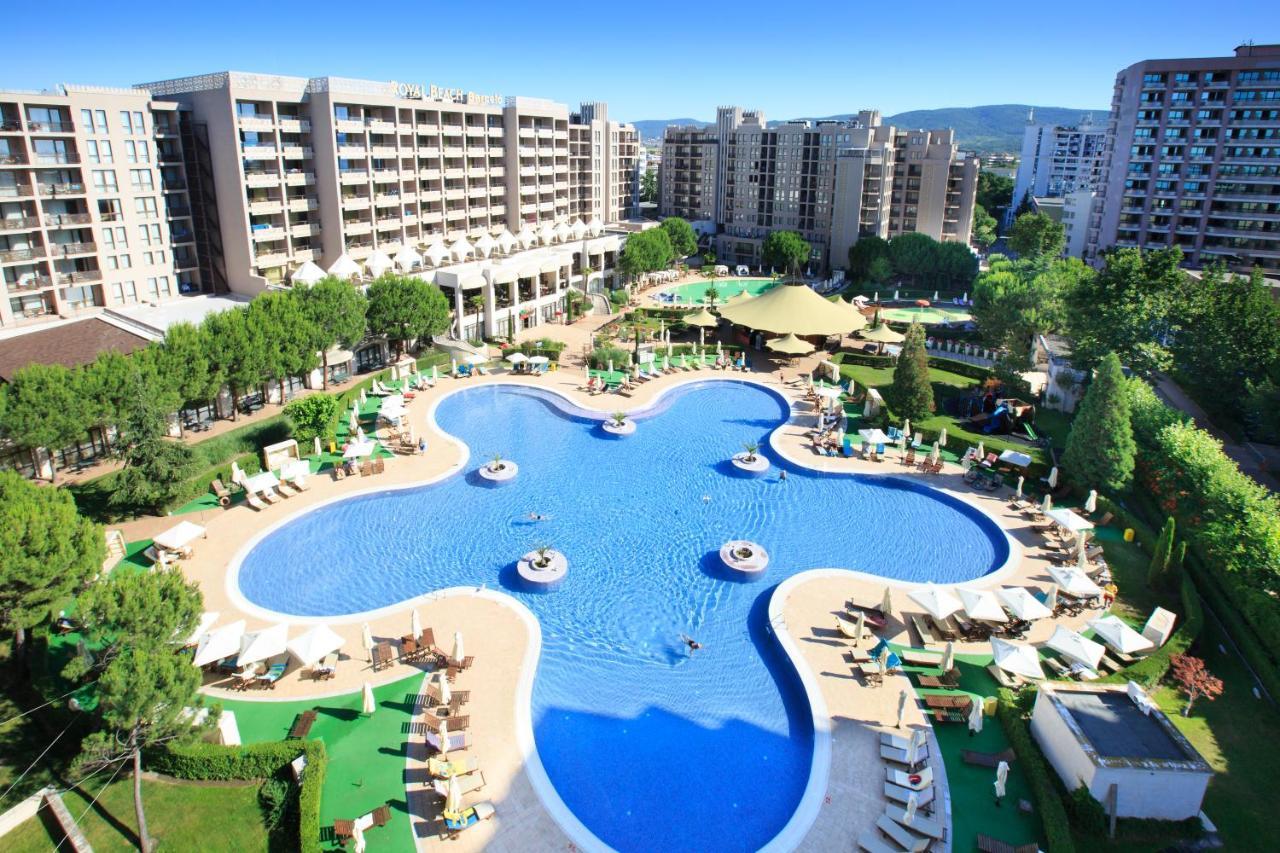 Royal Beach Apartment Sea View 2 Pantai Sunny Bagian luar foto